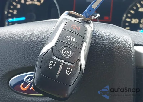 2015 Ford F-150 Lariat из США, поврежденный, VIN 1FTEW1CG5FKD74443